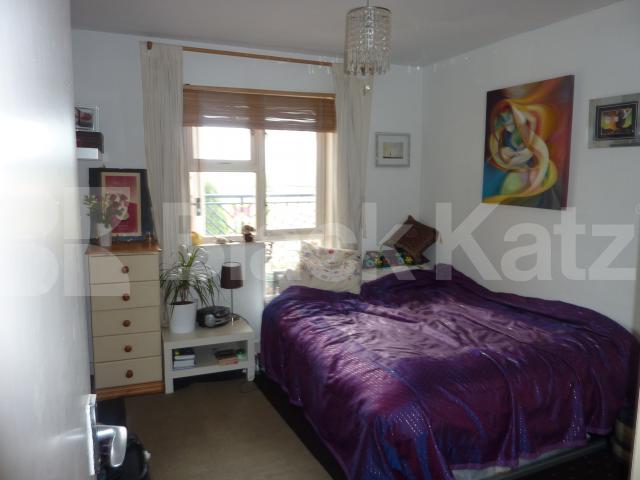 			LET & MANANGED, 1 Bedroom, 1 bath, 1 reception Flat			 Warltersville Road, ARCHWAY